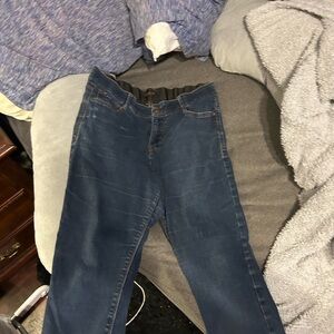 Stylish Denim Women's Skinny Jeans